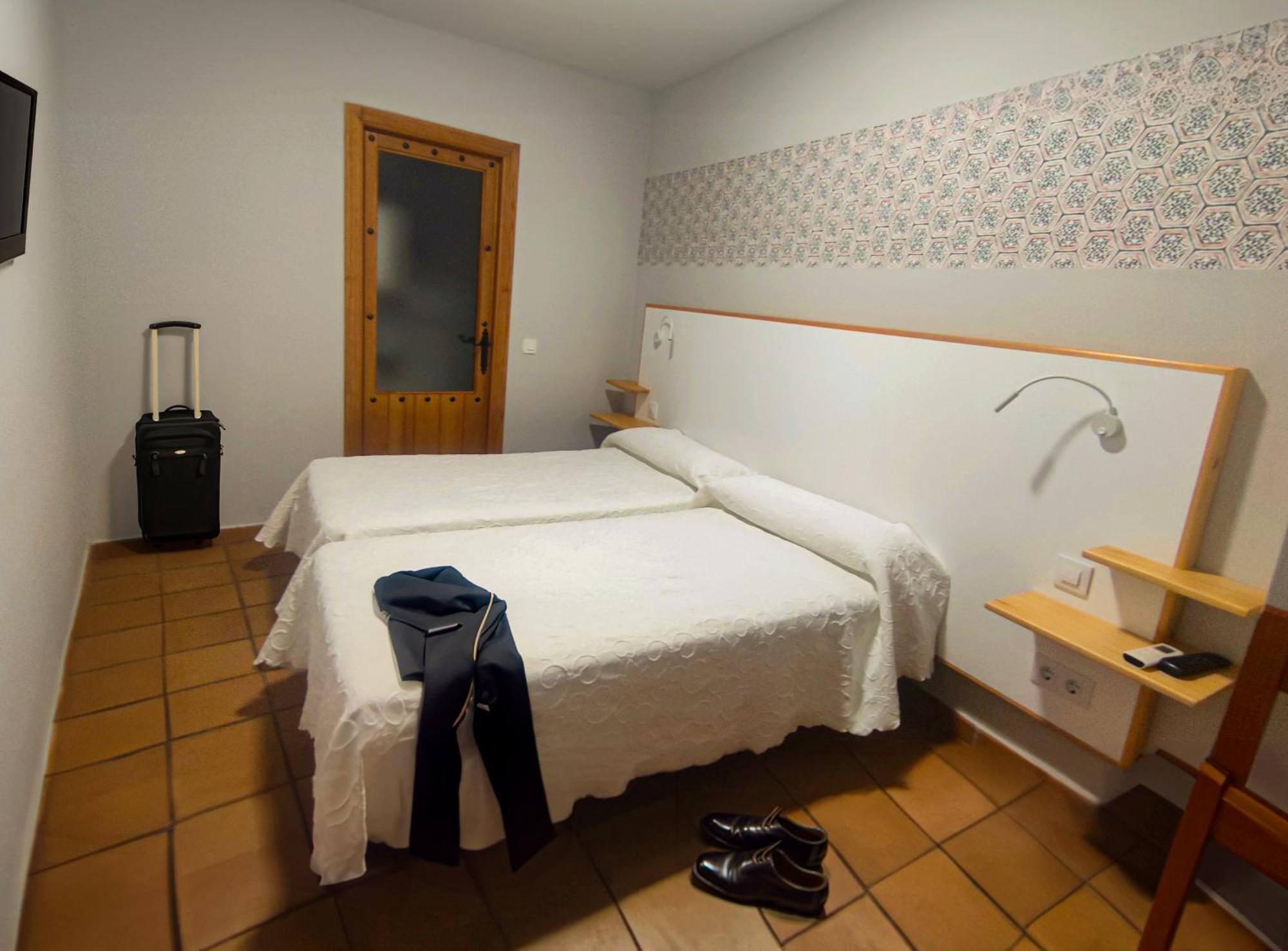 Hostal Altamira Guadalupe Гуадалупе Екстериор снимка